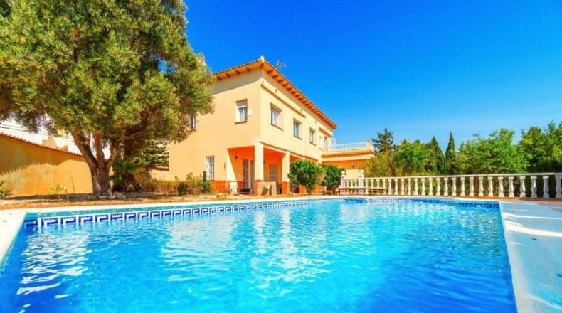 Alicante - Torrevieja - 612m2