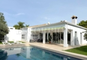 Chalet independiente con terreno en venta en la España, Bétera, ref: TR157410 foto