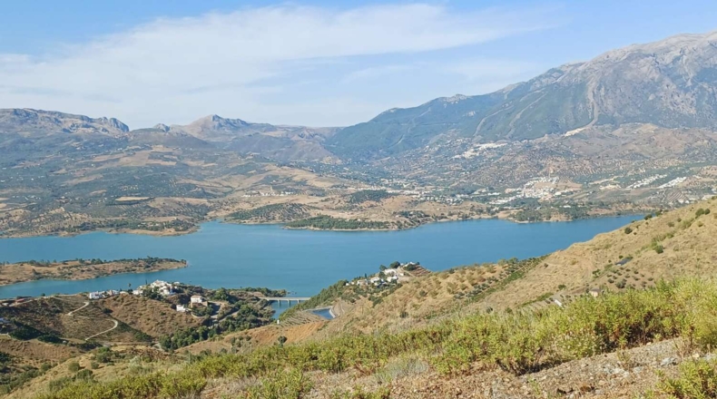 Málaga - Viñuela - 20000m2