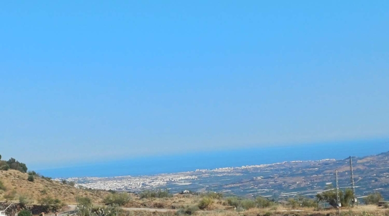 Málaga - Viñuela - 20000m2