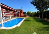 Vil·la amb terreny en venda a la España, Linares, ref.: TR417272 foto