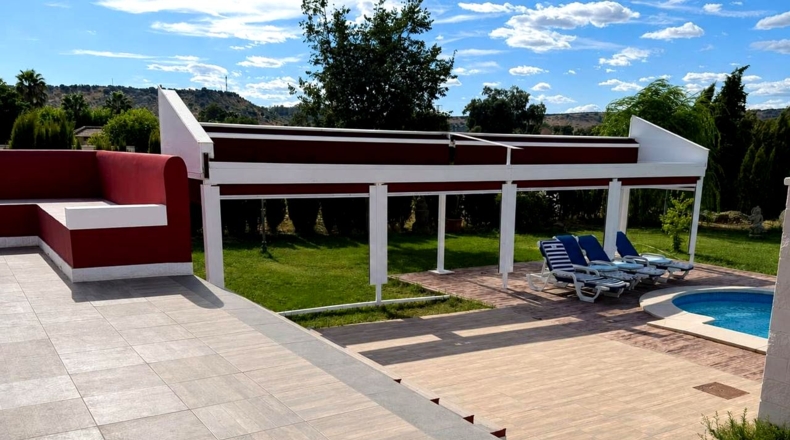 Jaén - Линарес - 2039m2