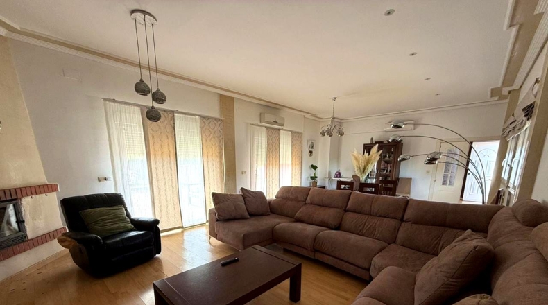 Jaén - Линарес - 2039m2