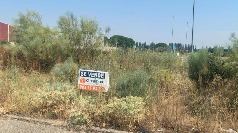 Valladolid - Laguna de Duero - 850m2