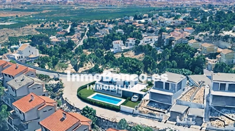 Valencia - Xiva - 961m2