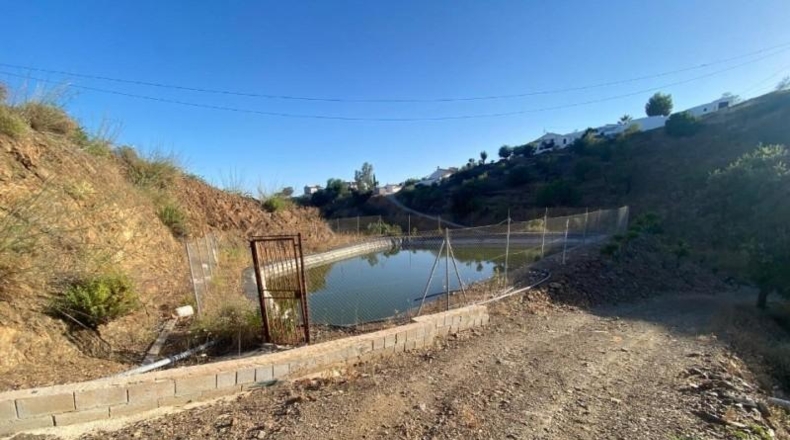 Малага - Colmenar - 140000m2