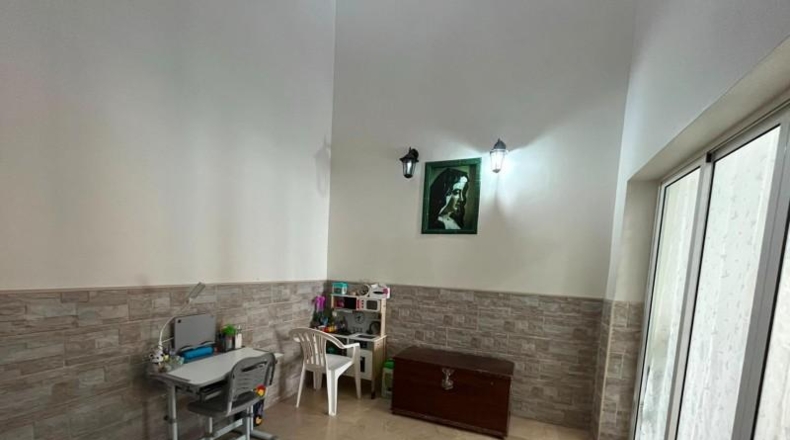 Sevilla - Lantejuela - 123m2
