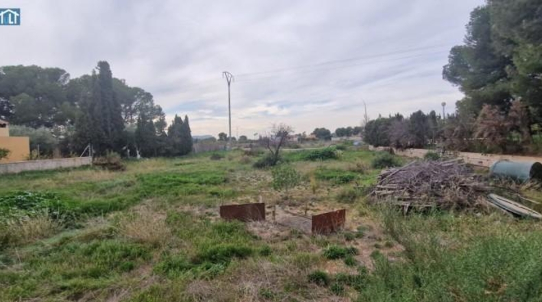 Alicante - San Vicente del Raspeig - 1220m2
