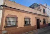 Casa de pueblo en venta en la España, Chiclana de la Frontera, ref: TR383303 foto