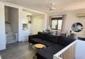Chalet independiente con terreno en venta en la España, Orihuela, ref: TR417352 foto