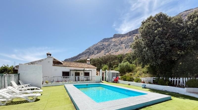 Малага - Antequera - 27500m2