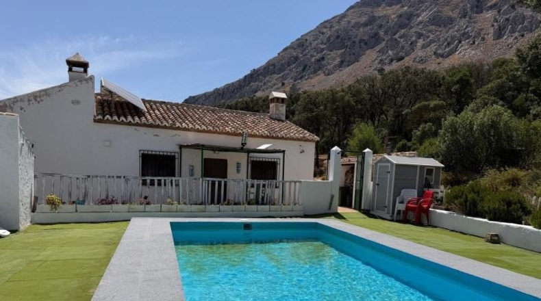 Малага - Antequera - 27500m2
