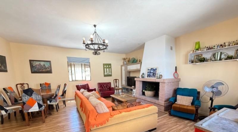Малага - Antequera - 27500m2