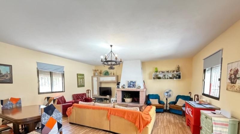 Малага - Antequera - 27500m2