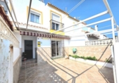 Casa de pueblo en venta en la España, Manilva, ref: TR417361 foto