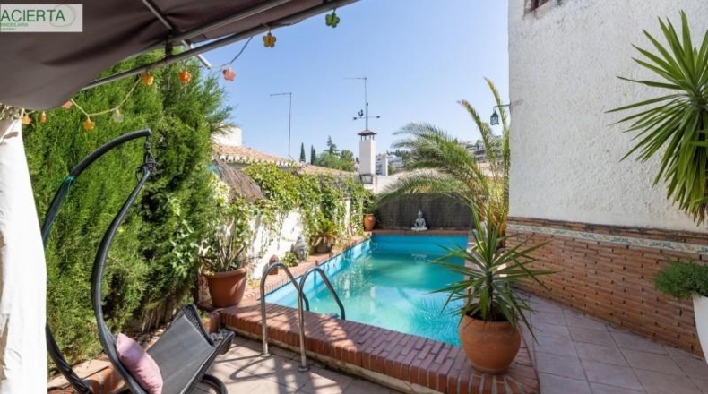 Granada - Huétor Vega - 225m2