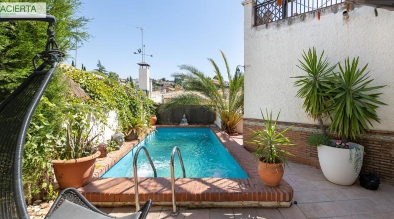 Granada - Huétor Vega - 225m2