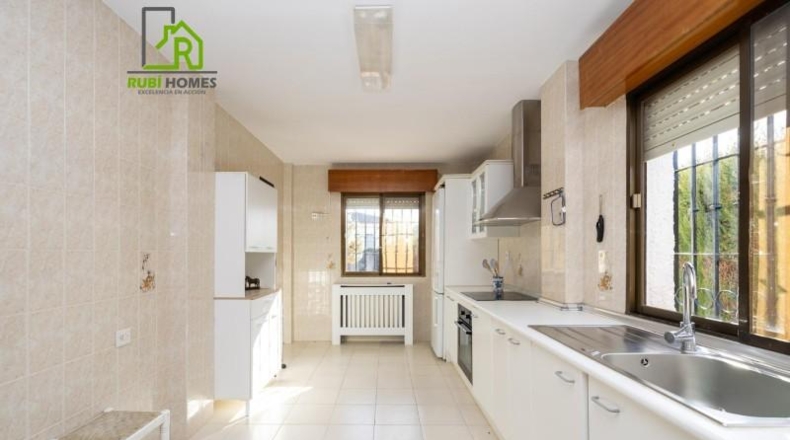 Granada - Villa de Otura - 1145m2