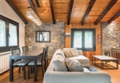 Casa de campo con terreno en venta en la España, Camprodon, ref: TR405656 foto