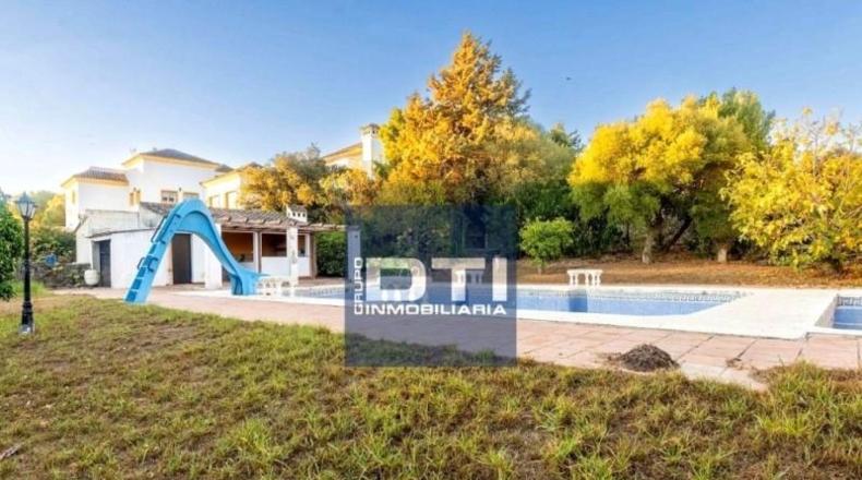 Cadiz - Benalup-Casas Viejas - 1760m2