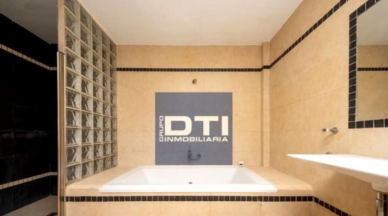 Cadiz - Benalup-Casas Viejas - 1760m2