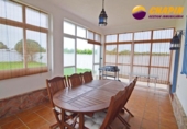 Chalet independiente con terreno en venta en la España, Barbate, ref: TR381711 foto