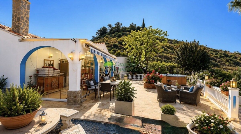 Малага - Torrox - 2000m2