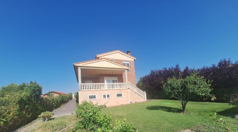 Valladolid - Aldeamayor de San Martín - 781m2