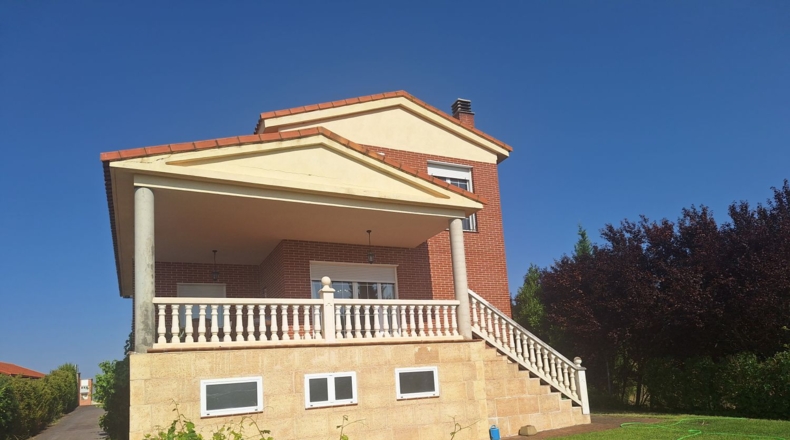 Valladolid - Aldeamayor de San Martín - 781m2