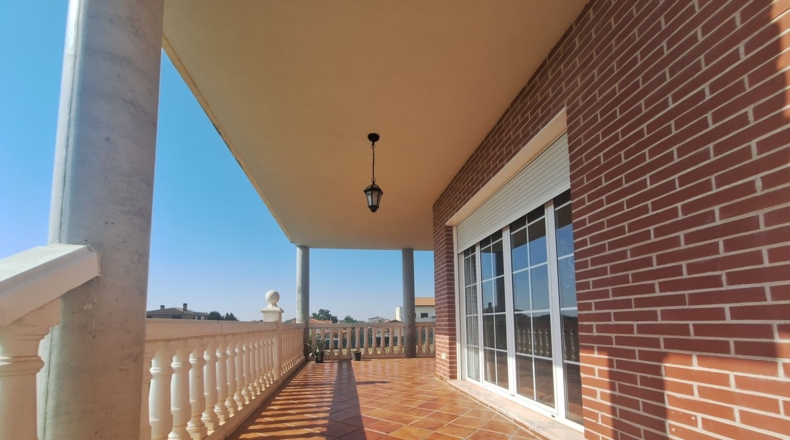 Valladolid - Aldeamayor de San Martín - 781m2