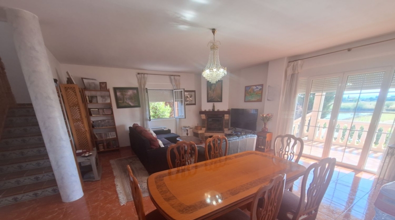 Valladolid - Aldeamayor de San Martín - 781m2