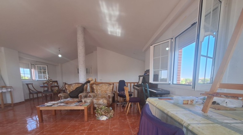 Valladolid - Aldeamayor de San Martín - 781m2