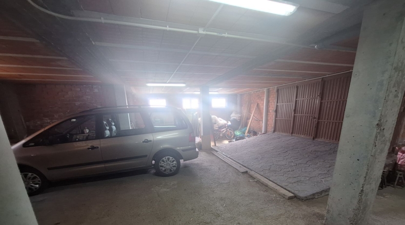 Valladolid - Aldeamayor de San Martín - 781m2