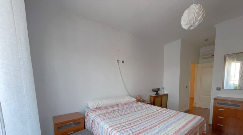 Ciudad Real - Valdepeñas - 220m2