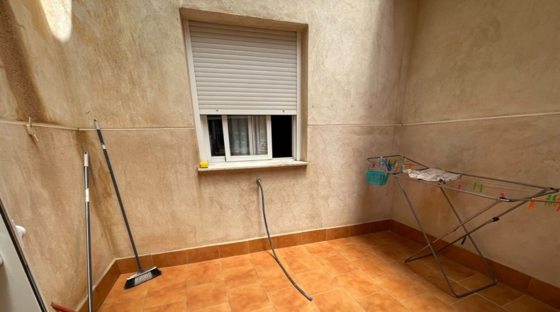 Ciudad Real - Valdepeñas - 220m2
