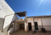Casa de pueblo en venta en Valdepeñas ref: TR417449 foto
