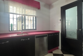 Puente Genil 270&nbsp;м²