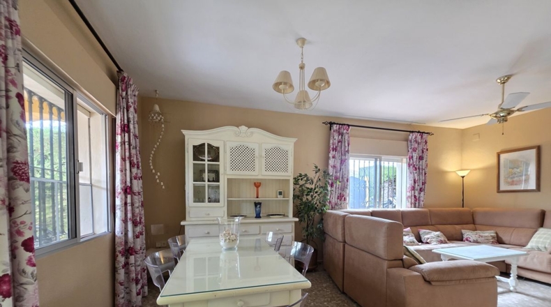 Sevilla - Palomares del Río - 553m2