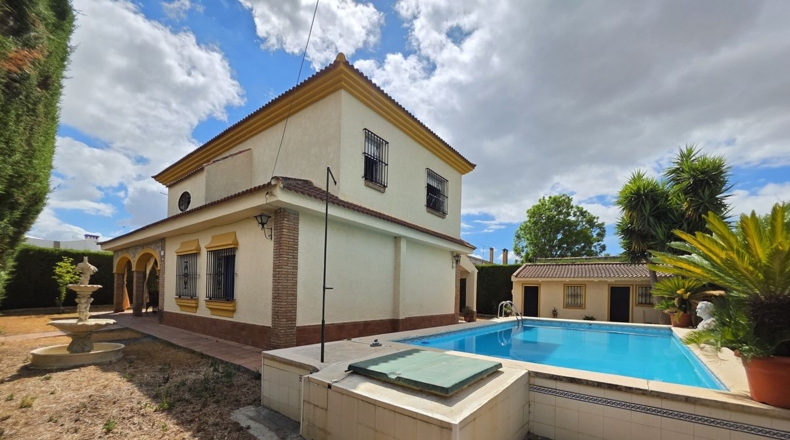 Sevilla - Palomares del Río - 553m2
