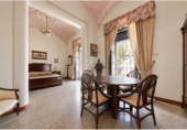 Chalet independiente con terreno en venta en Villafranca de los Barros ref: TR417114 foto