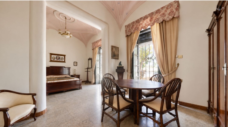 Badajoz - Villafranca de los Barros - 1200m2