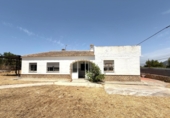 Chalet independiente con terreno en venta en El Puerto de Santa María ref: TR417492 foto