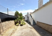 Chalet independiente con terreno en venta en El Puerto de Santa María ref: TR417492 foto
