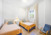 Chalet independiente con terreno en venta en Chiclana de la Frontera ref: TR397184 foto