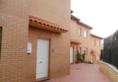 Chalet independiente con terreno en alquiler en la España, El Vellón, ref: TR417659 foto