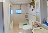 Casa de pueblo en venta en la España, Tarazona de la Mancha, ref: TR349105 foto