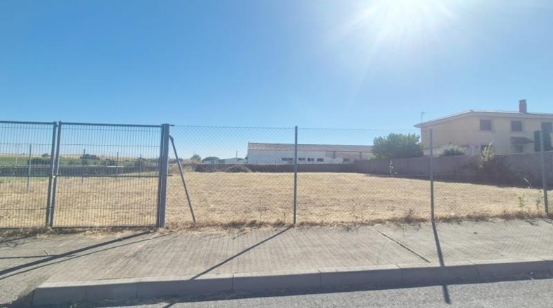 Salamanca - Villamayor - 824m2