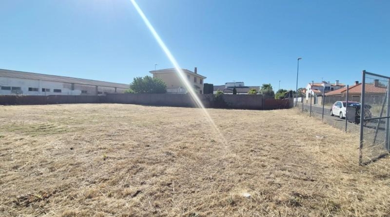 Salamanca - Villamayor - 824m2