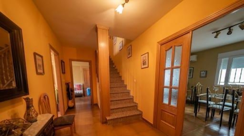 Cáceres - Valdeobispo - 250m2