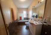 Chalet independiente con terreno en venta en la España, Valdeobispo, ref: TR415563 foto